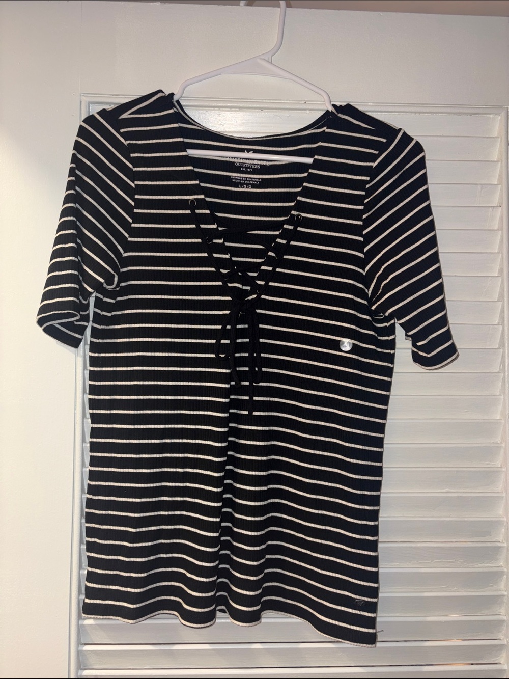 Trendy Brand New American Eagle Striped Lace-Up Short Sleeve Top🔥